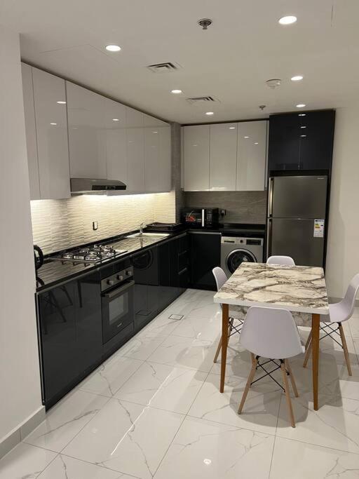 Modern Studio In The Heart Of Amman Exterior foto